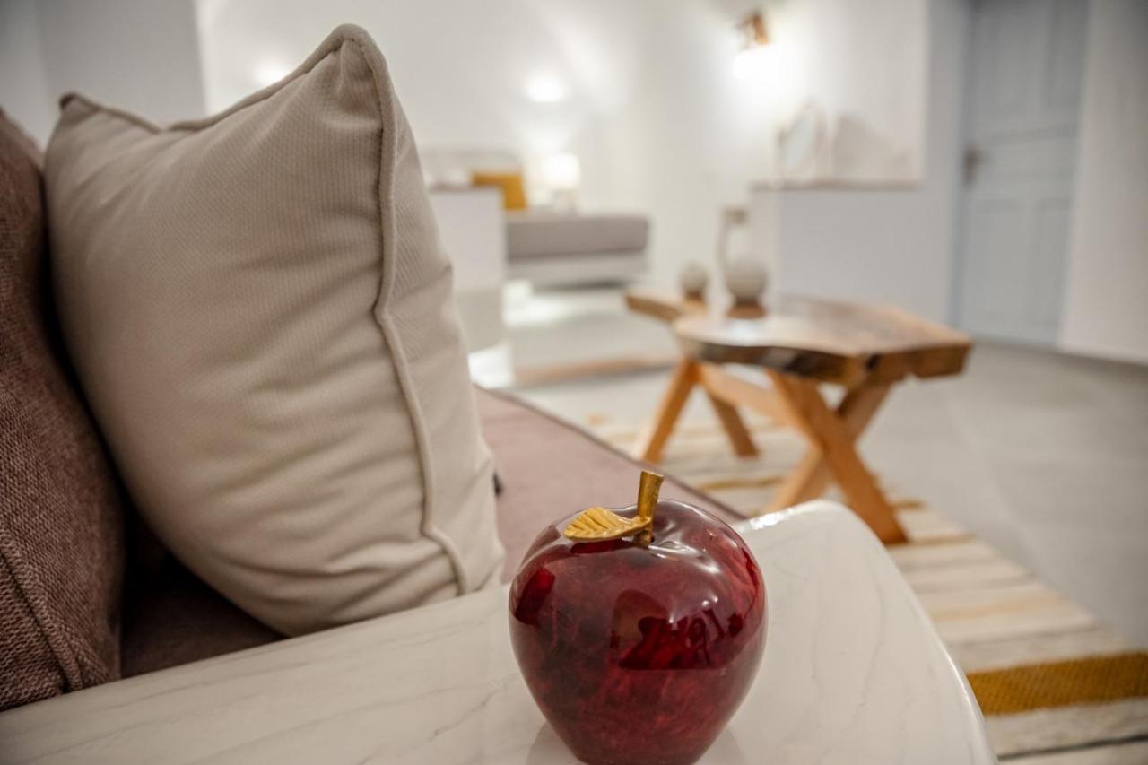 Sun Angelos Oia - Luxury Cave Suites Екстериор снимка