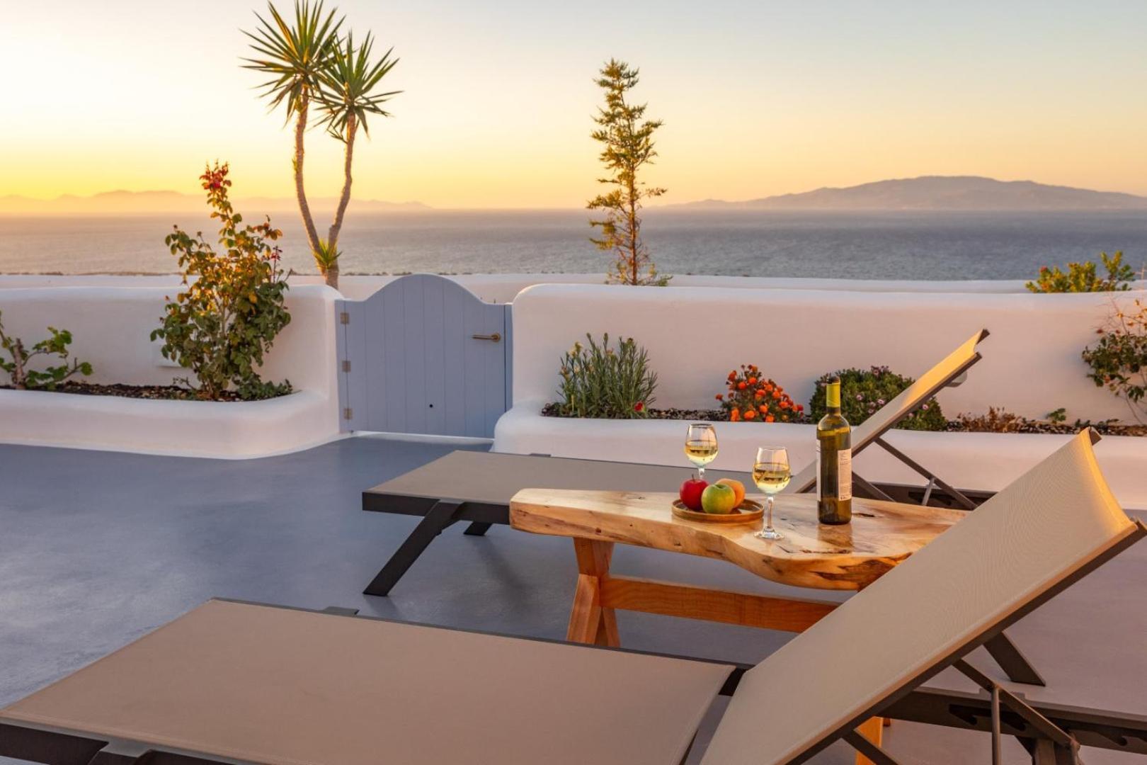 Sun Angelos Oia - Luxury Cave Suites Екстериор снимка